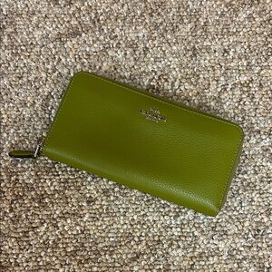 Coach Green Leather Wallet